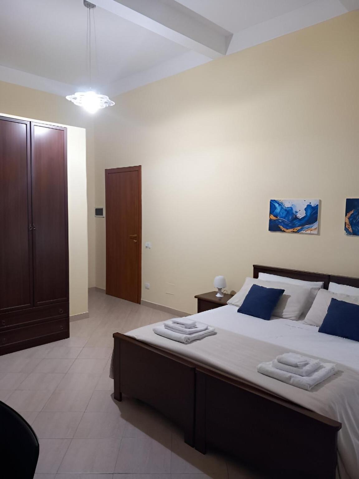 Hotel Narbone 42 à Palerme Extérieur photo