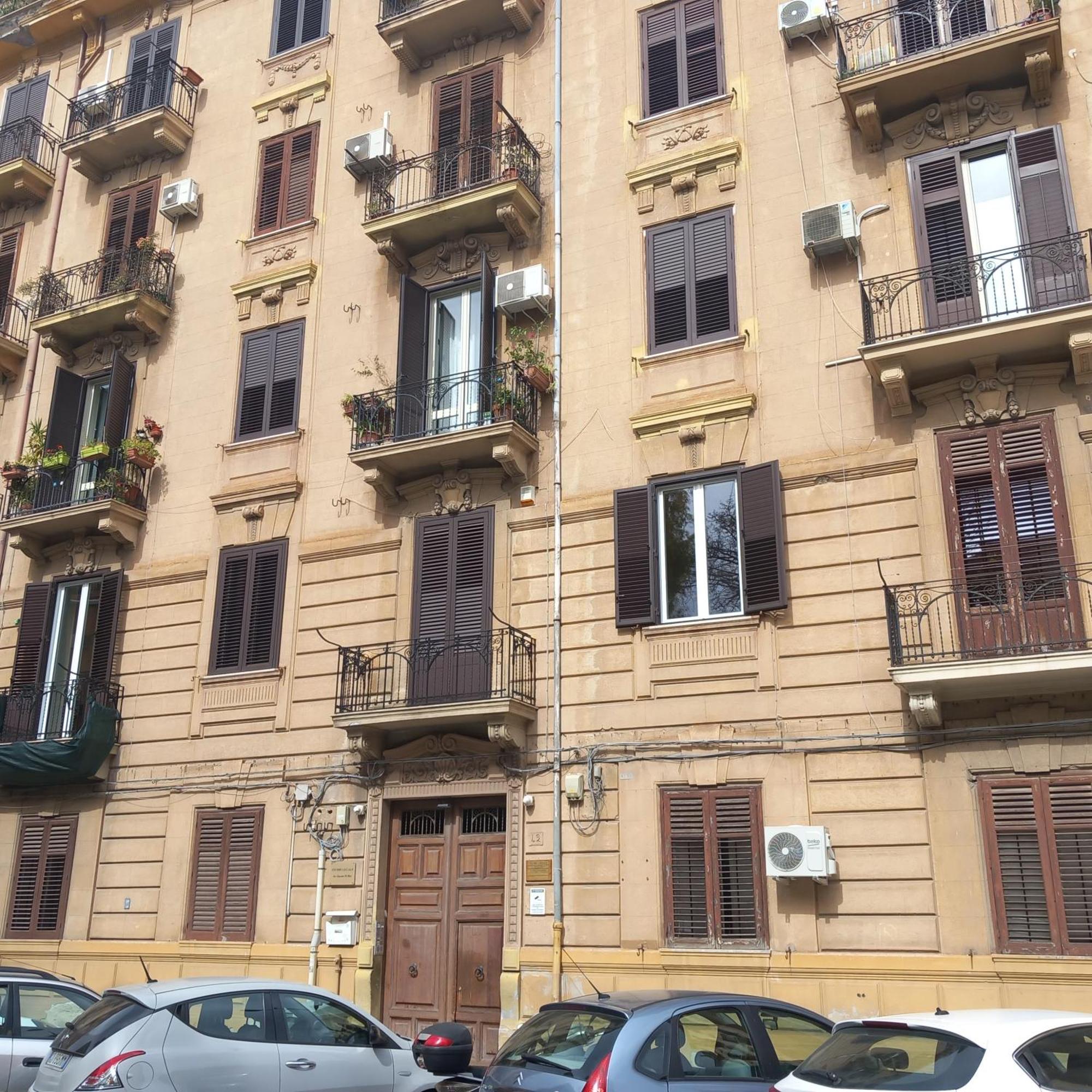 Hotel Narbone 42 à Palerme Extérieur photo